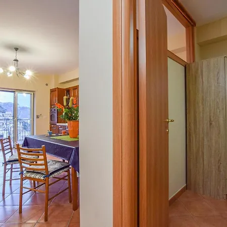 Awesome In Apartment Giardini-Naxos