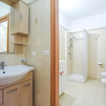 Apartment Awesome In